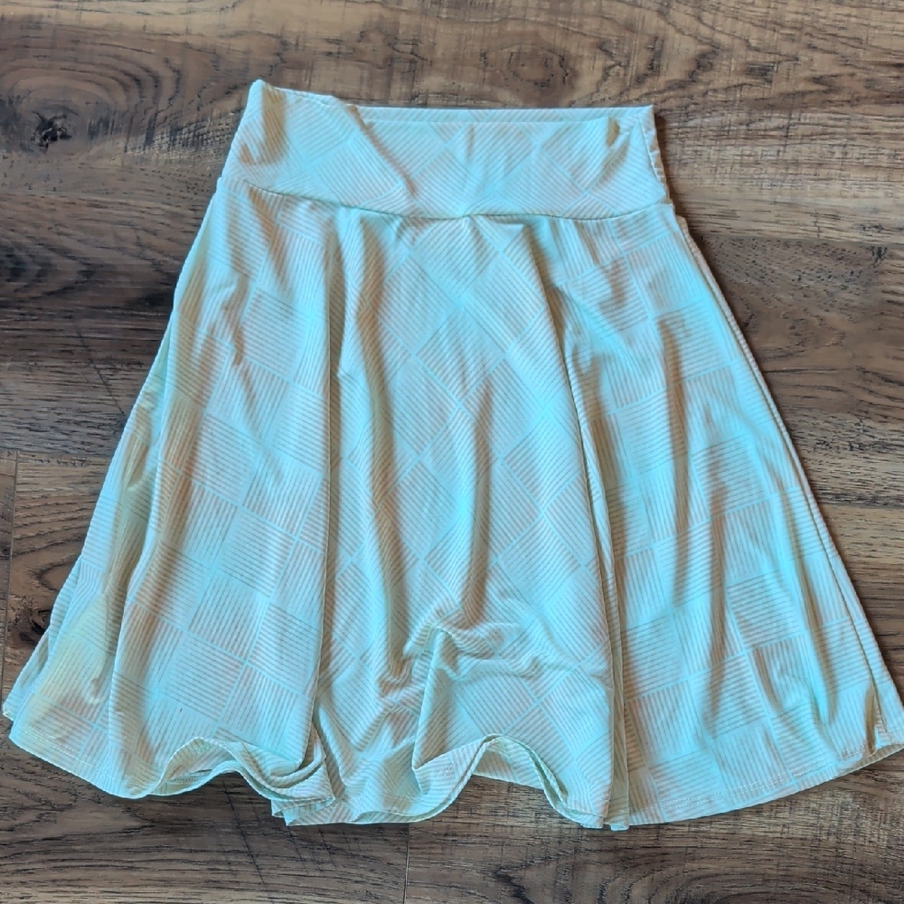 LuLaRoe Azure Skirt, Size 10, Mint, Tan, Cream, NWOT